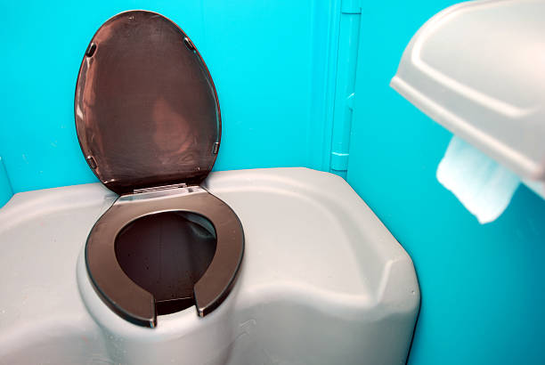 Best Portable toilet rental cost  in Slinger, WI