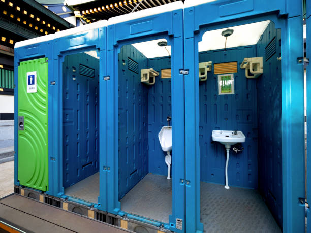 Best Porta potty delivery and setup  in Slinger, WI